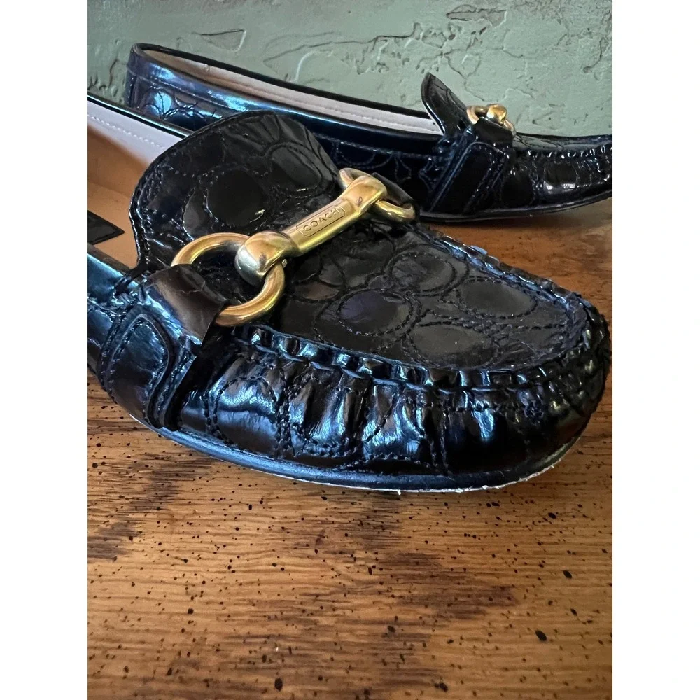 Coach Eve Black Patent Leather Signature Logo Preppy Horsebit Loafers Womens 5B